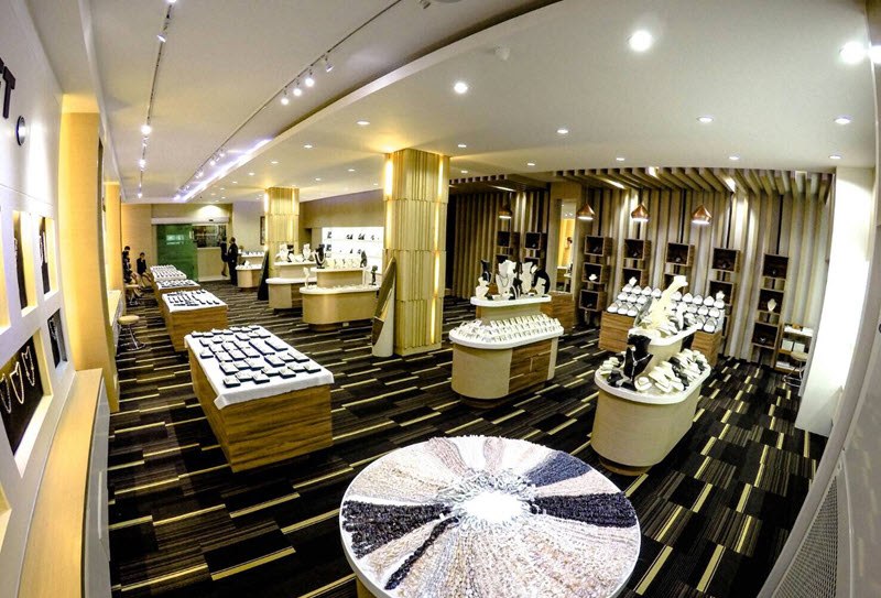 Amorn Pearl Jewelry Store in Phuket (Free Transfer)