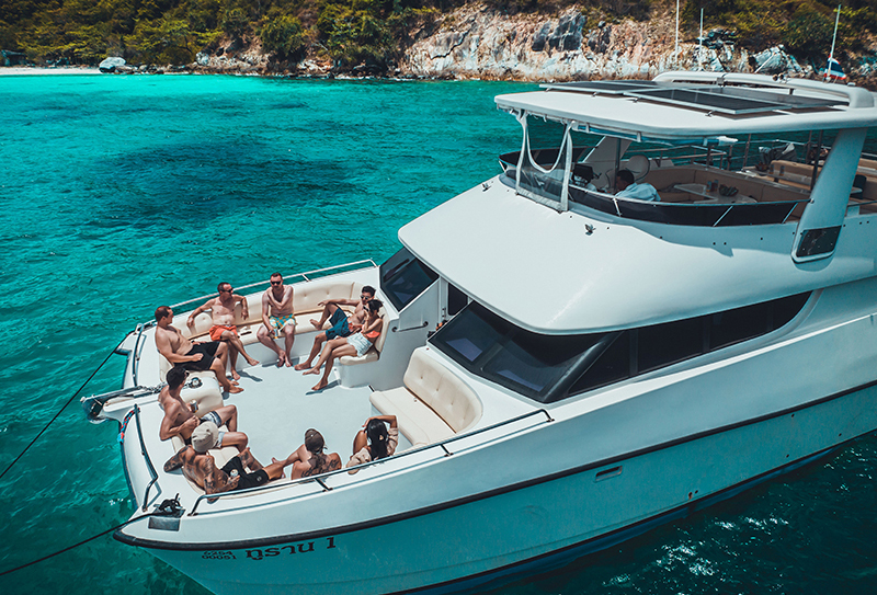 Phi Phi and Maithon Day Tour on Moonlight boat n Phuket 1