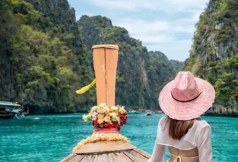 Tour to Phi Phi and Bamboo islands from Phuket and Khao Lak